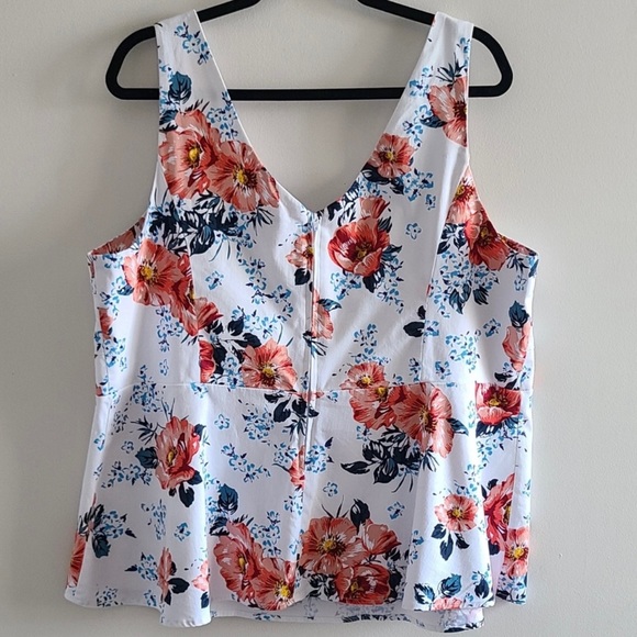 Torrid Floral Sateen Peplum Top - Picture 3 of 9